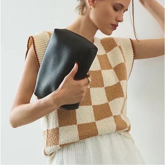 Anthropologie Sweaters - Anthropologie Cream and Tan Checkered Sweater